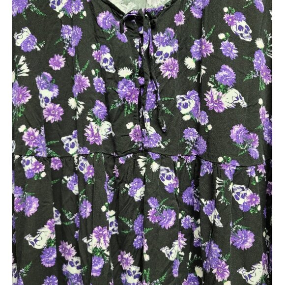 Hot Topic 3 Plus Size Purple Flowers & Skulls Dress 3X 22 24 - Picture 6 of 9